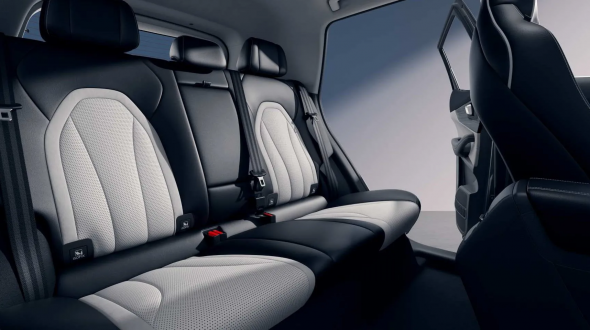 Chery TIGGO 4 Найкращий у класі комфорт завдяки продуманому простору Chery TIGGO 4 Найкращий у класі комфорт завдяки продуманому простору